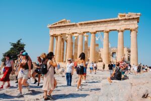 Read more about the article Only 6 hours in Athens? Here is what you should not miss!